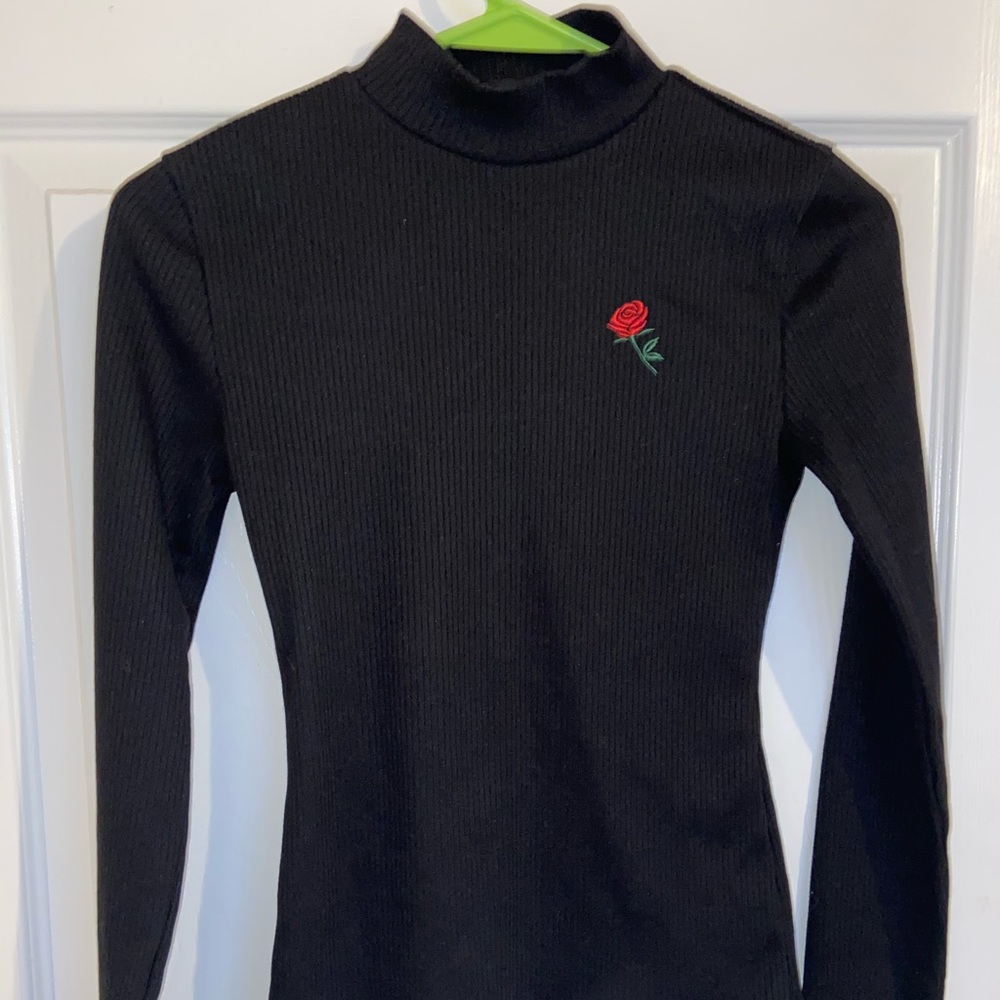 black tight sweater